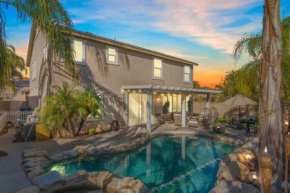 Minutes to Wineries Outdoor Oasis Pool Table
